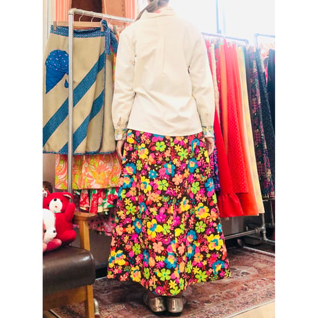 70s Brown floral quilted maxi skirt【01082】