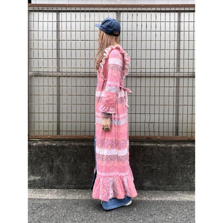 70s SEARS Quilted pink dress / gown【01404】
