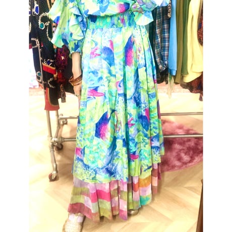 80s MONTAGE NIGHT watercolor ruffle dress【00976】