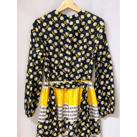 60s Black × Yellow floral maxi dress【00590】
