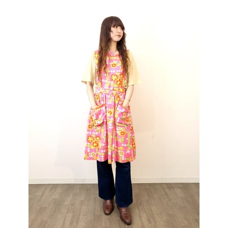 70s Pink floral apron【01313】