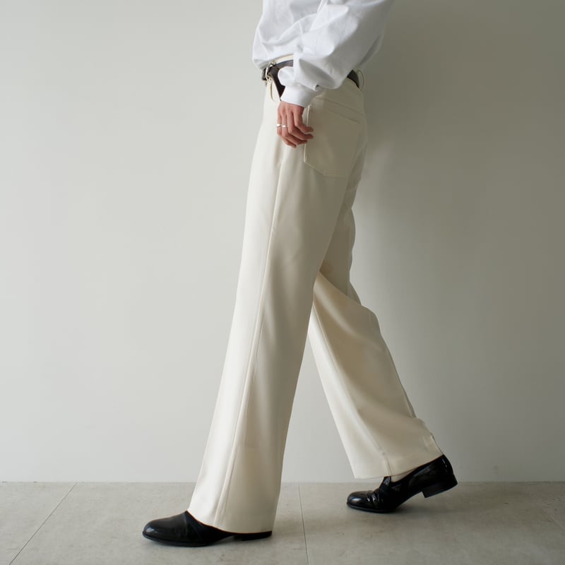 semi flare slacks 【white】 | precme.