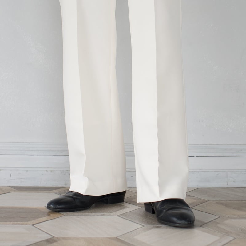 flare slacks(off white) | precme