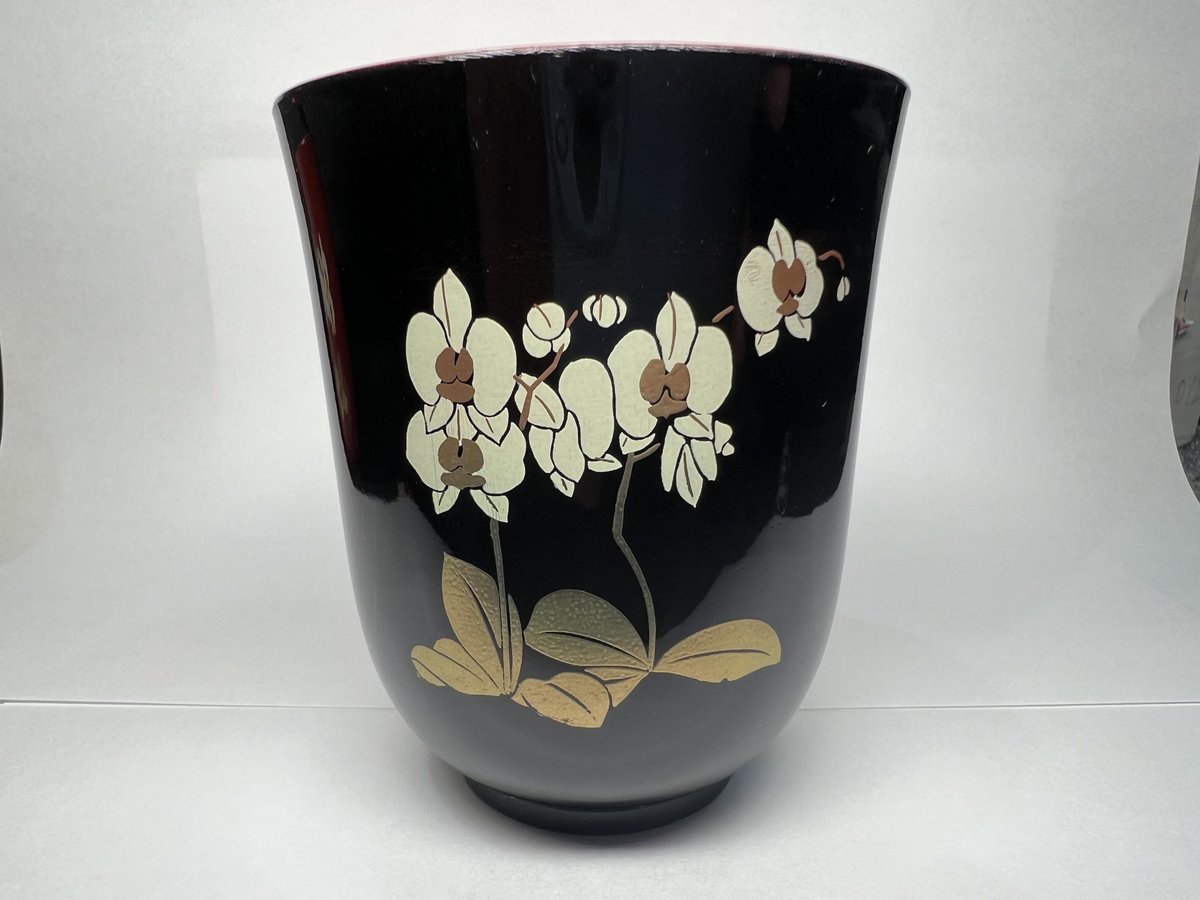 湯呑み 胡蝶蘭 黒色 | 【会津漆器・会津塗り専門店】会津名匠華 湯呑み 胡蝶蘭 黒色 | 【会津漆器・会津塗り専門店】会津名匠華