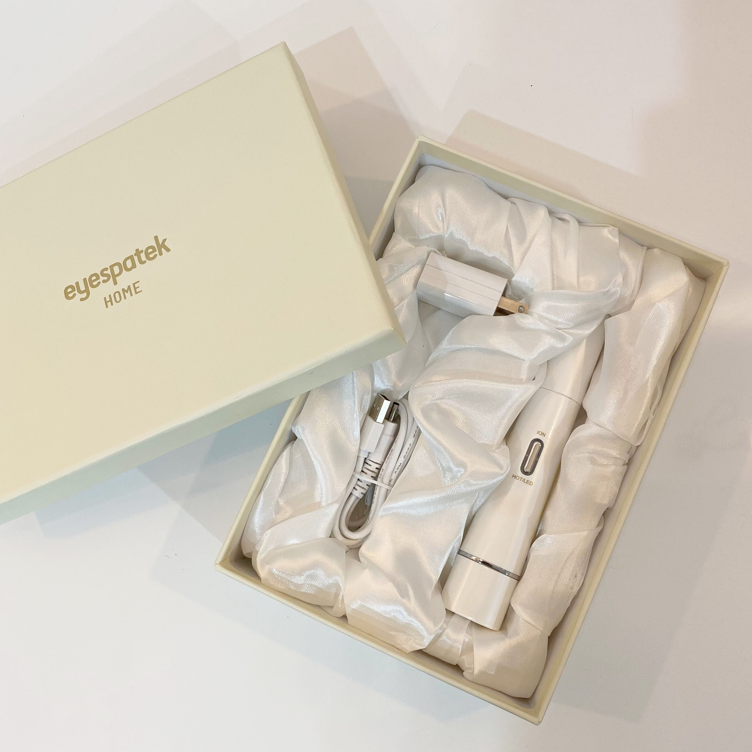 アイスパテック ホーム eyespatek  美顔器 eyespatek HOME（アイスパテックホーム） | CRESCA（クレスカ）