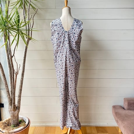 コクーンオールインワン