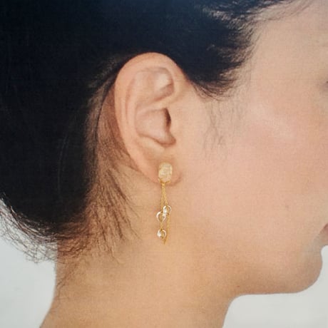 briller(yellow) 18Kサージカルステンレス　ピアス