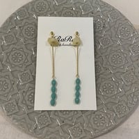 イエローオパールとアンティークビーズピアス