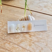 parfum ホワイト 18Ｋサージカルステンレスピアス