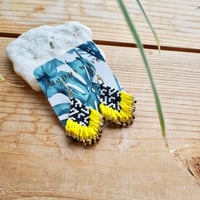 レオパビーズピアス（イエロー）