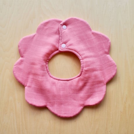 flower bib ピンク