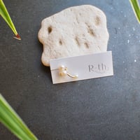 【イヤーカフ】淡水パール（ホワイト）14kgf クレオパトラ3pc Lサイズ