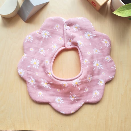 flower bib ピンク