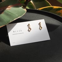 シャンパンクォーツピアス