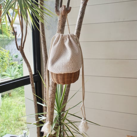Rattan bag (pouch)
