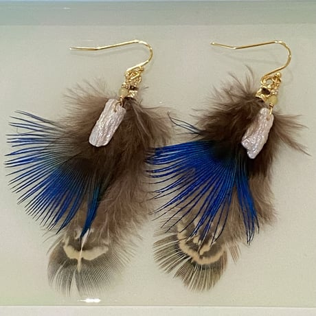 Feather ピアス