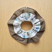 hirahira bib キョウリュウ