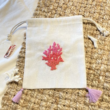 刺繍巾着（コーラル×ピンク）