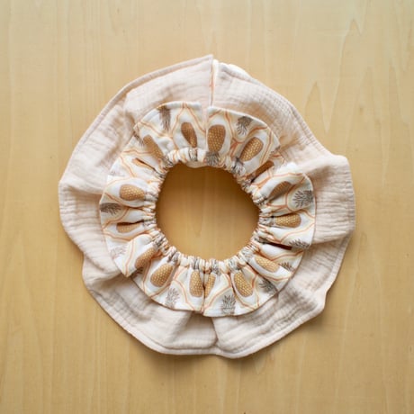 hirahira bib パイナップル