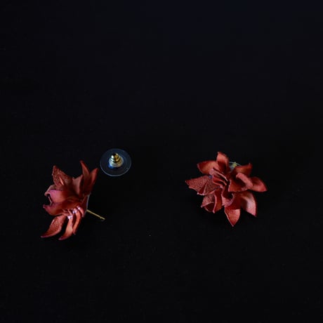 Lucky Flower ピアス C