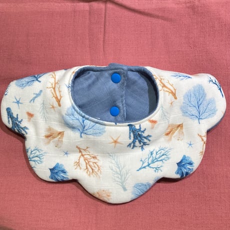 flower bib コーラル