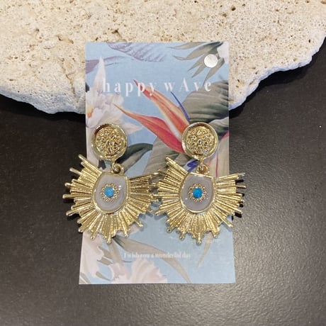 ハワイアンブルーシェルピアス