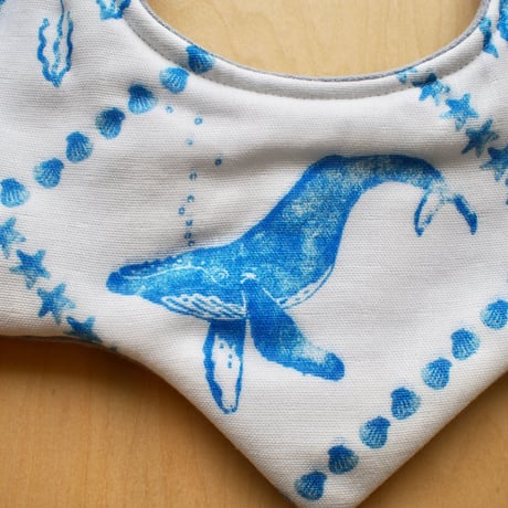 star bib　くじら