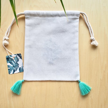 刺繍巾着（コーラル）
