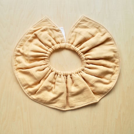 hirahira bib パイナップル