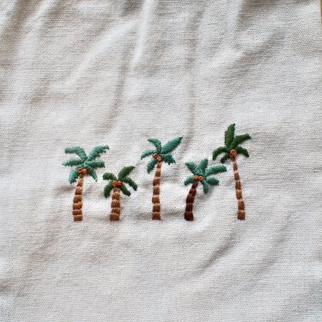 刺繍巾着（パームツリーライン）
