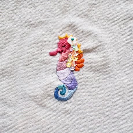 刺繍巾着（シーホース）