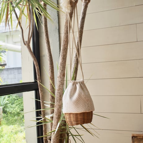 Rattan bag (pouch)