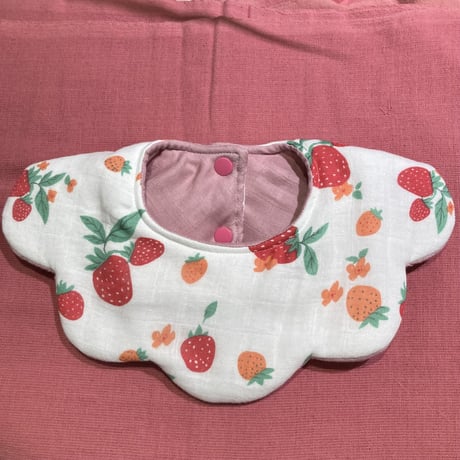 flower bib イチゴ