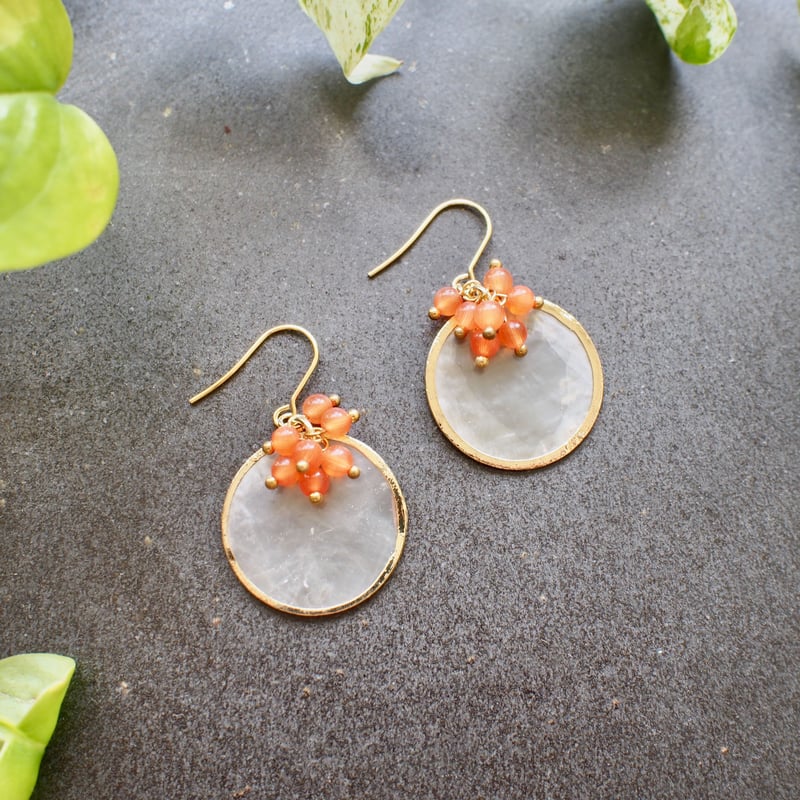 カピスシェルストーンピアス（オレンジ） | Coral days