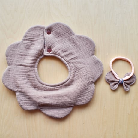 flower bib スネイク（ヘアゴム付き）