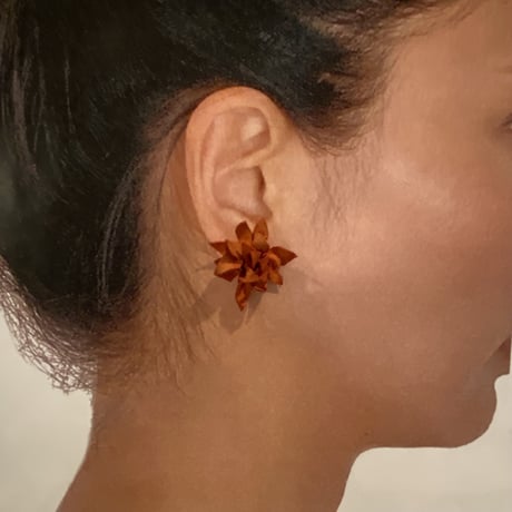 Lucky Flower ピアス C