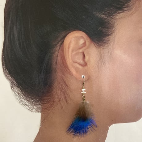 Feather ピアス