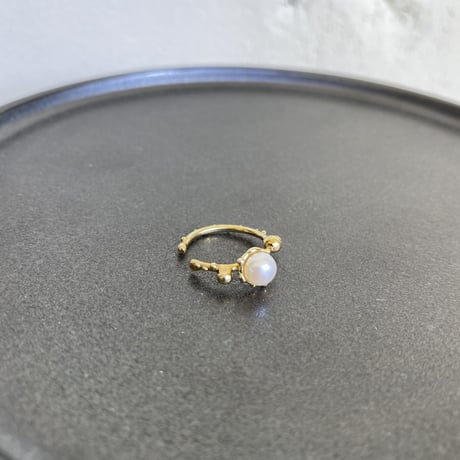 Ametsubu Earcuff　ゴールド真珠　Sサイズ