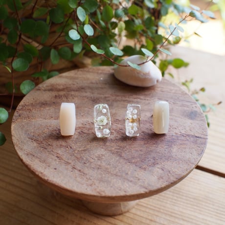 parfum グレー 18Ｋサージカルステンレスピアス