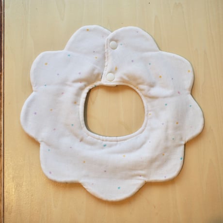 flower bib コーラル