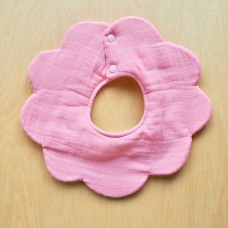 flower bib ピンク