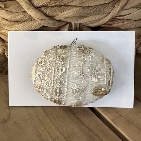 インド刺繍のオーバルポニーフック（M）