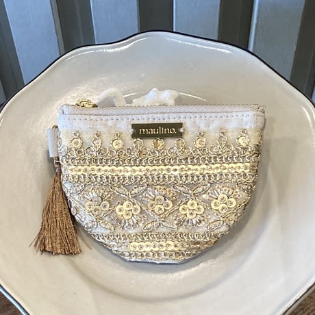 インド刺繍リボンのプチポーチ