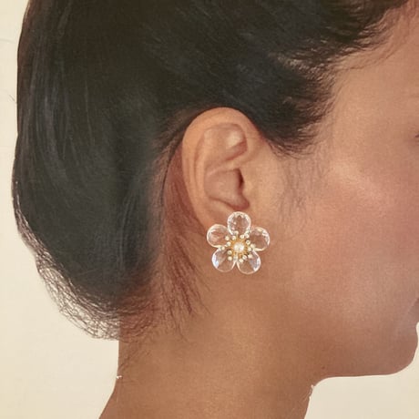 透花（ゴールド）ピアス