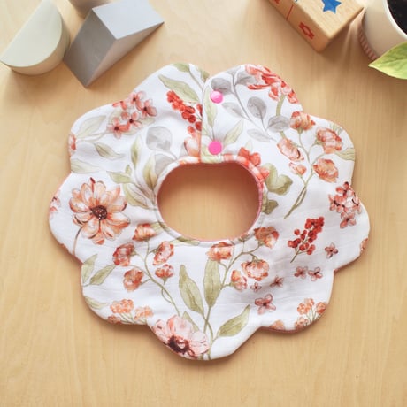 flower bib フラワー