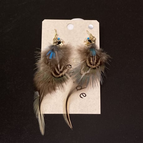 Feather ピアス