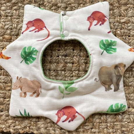 star bib animal
