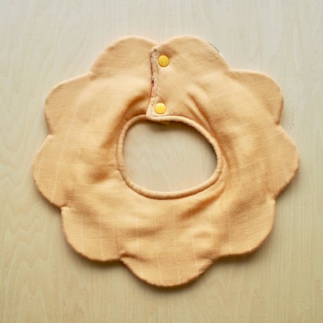 flower bib　イエロー