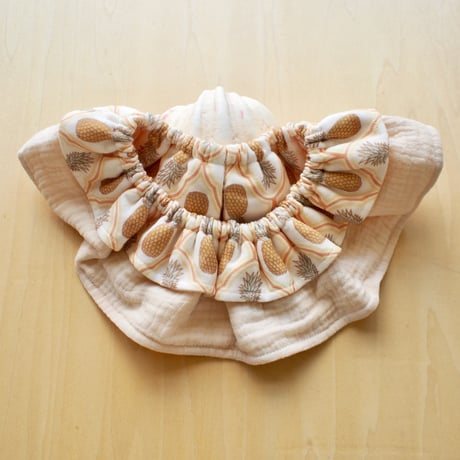 hirahira bib パイナップル