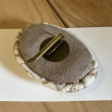 インド刺繍のオーバルポニーフック（M）